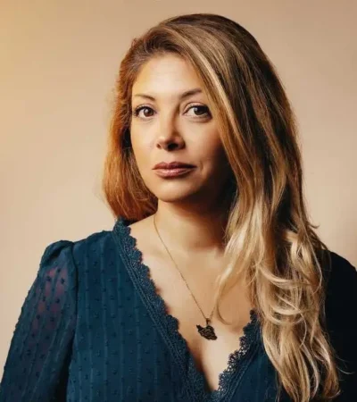 Mona jafarian